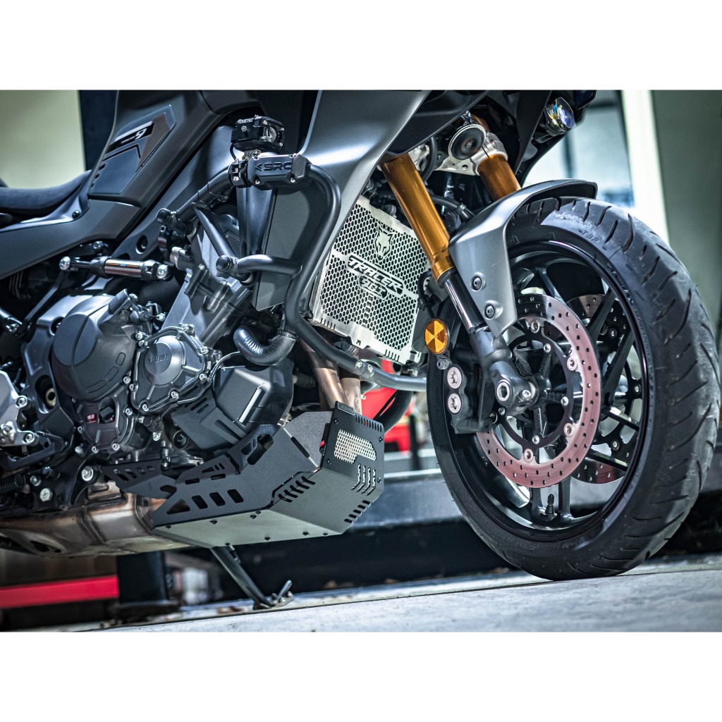 อกล่างกันกระแทก were wolf K-01 เครื่องยนต์ CP3 2021-2023 MT-09ทุกGEN/XSR900Gen2/Tracer9gt/9GT+