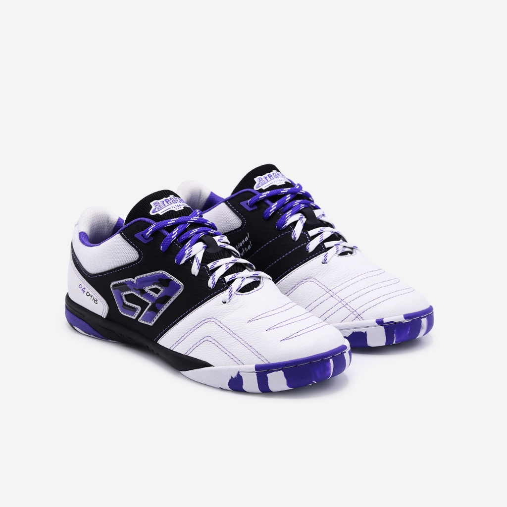 Breaker รุ่น Breaker Original pack (BK0918) รองเท้าฟุตซอลเบรกเกอร์ สี White ไซซ์ 38-44