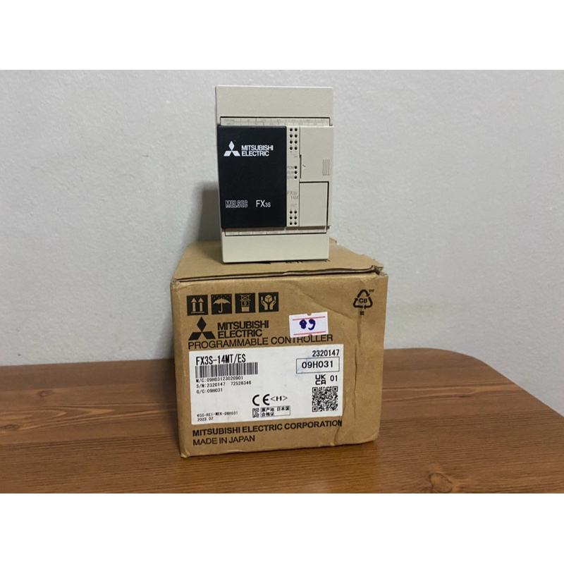 plc mitsubishi fx3s-14mt/es(ของใหม่พร้อมกล่อง)