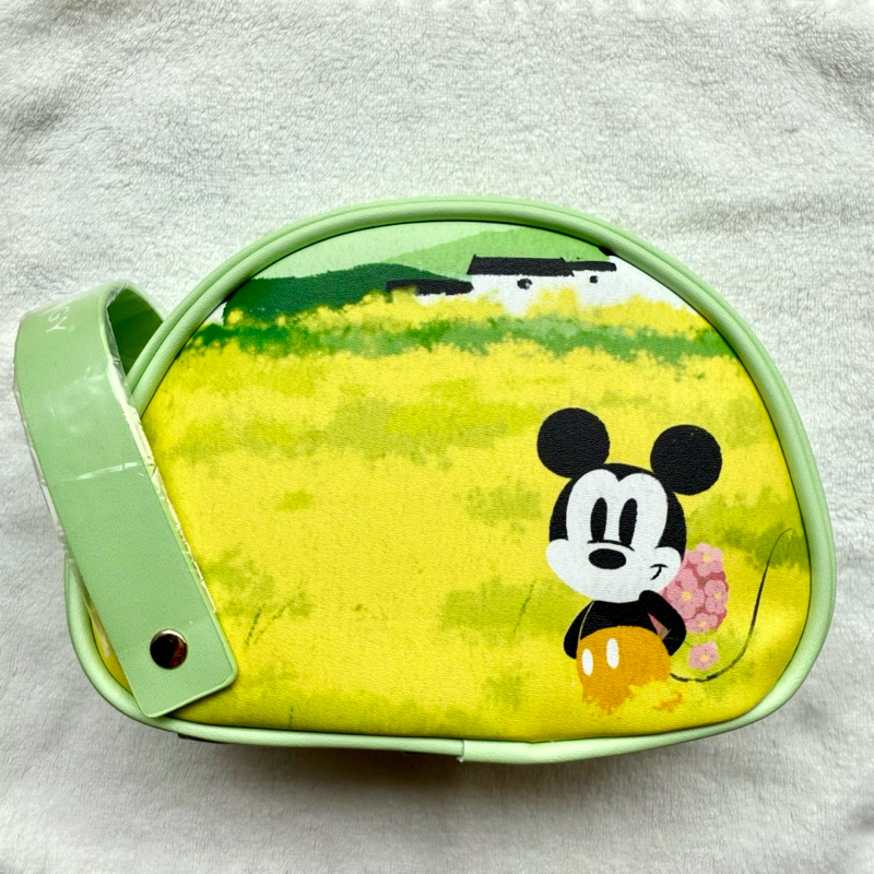 พร้อมส่ง Moleculogy Skincare Travel Bag Set (Mickey & Minnie Collection)