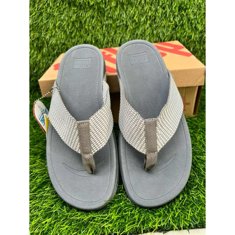 Fitflop ลายเส้น รองเท้าหูหนีบ ใส่ได้ทั้งชายและหญิง Size36-44 พื้นนุ่มใส่สบาย ทนทาน ถ่ายจากสินค้าจริง ตรงปก100%
