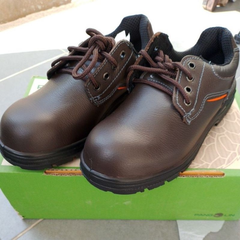 PANGOLIN รองเท้าเซฟตี้ รองเท้าหนังนิรภัย แพงโกลิน