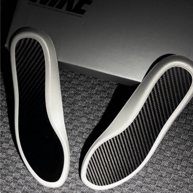 Carbon Fiber Insole Arch Support Adult PU Insole คาร์บอนไฟเบอร์นำเข้า แท้100% (เพิ่มแรงดีดและกระโดด)