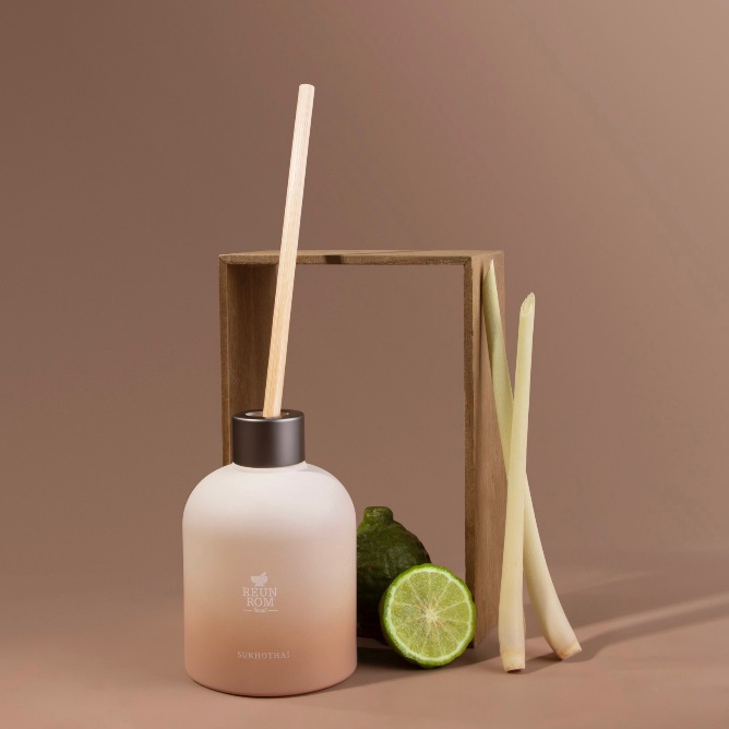 Reunrom รูมดิฟฟิวเซอร์ 200ml รื่นรมย์ กลิ่นสุโขทัย ก้านไม้หอม diffuser