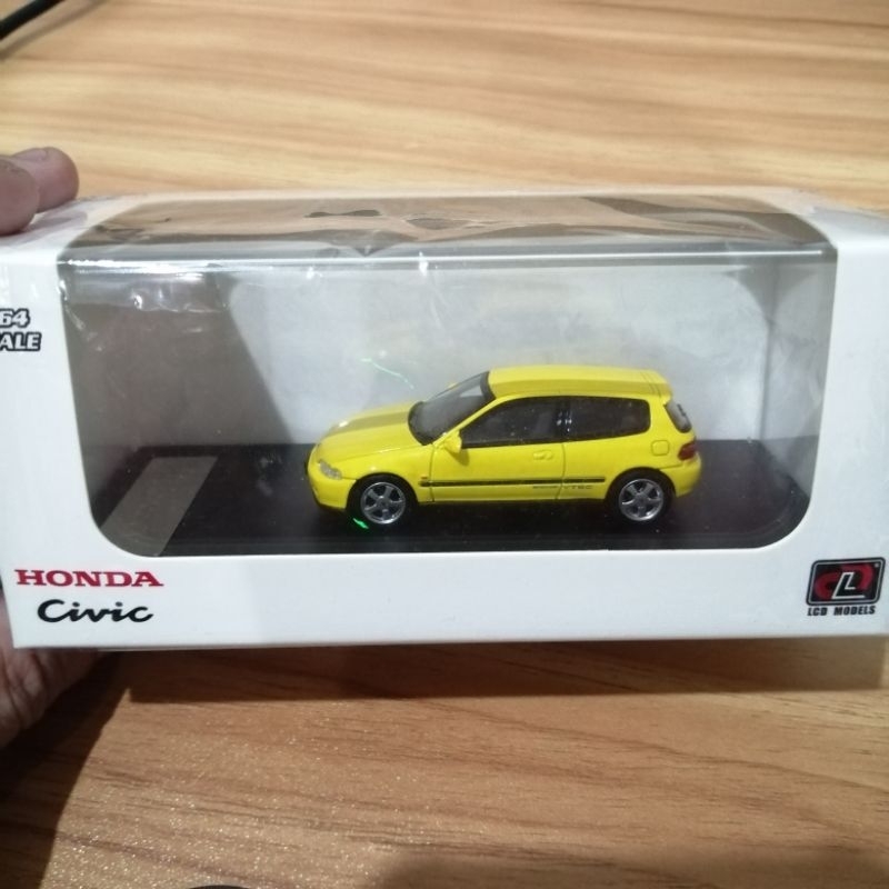 1/64 LCD Honda​ Civic SiR​ EG6​