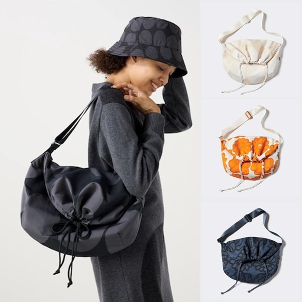 (มีโค้ดส่วนลด กดสั่งในวิดีโอ)UNIQLO ของแท้ พร้อมส่ง กระเป๋าสะพายข้าง กระเป๋าสะพายไหล่ / UNIQLO Draws