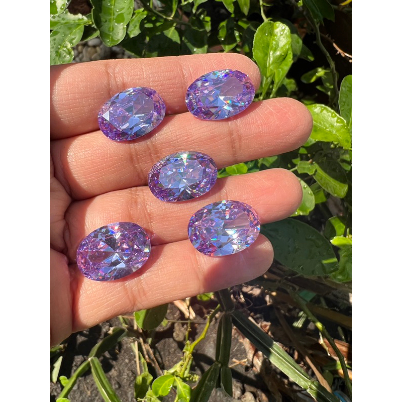 เพชรรัสเซีย CUBIC ZIRCONIA ROYAL STEP CUT DIAMOND LAVENDOR ลาเวนเดอร์ เพชรรัสเซีย OVAL Cubic zirconia 1 เม็ด 12X16 มม
