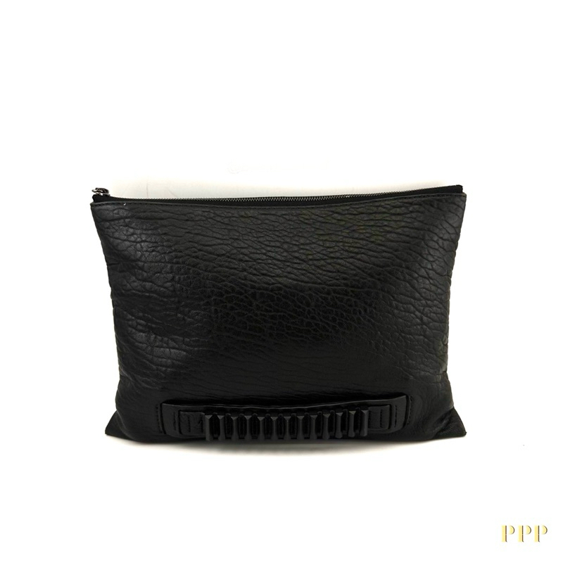 MCM clutch สภาพดี ปล่อยเพียง 3,999 เท่านั้น ❤️💓