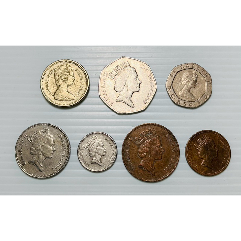 เหรียญชุดอังกฤษ England 1 Pound / 50/20/10/5/2/1 Pence (คละปีเก่า  ขายรวม7 เหรียญ) ผ่านใช้ สวยมาก หา