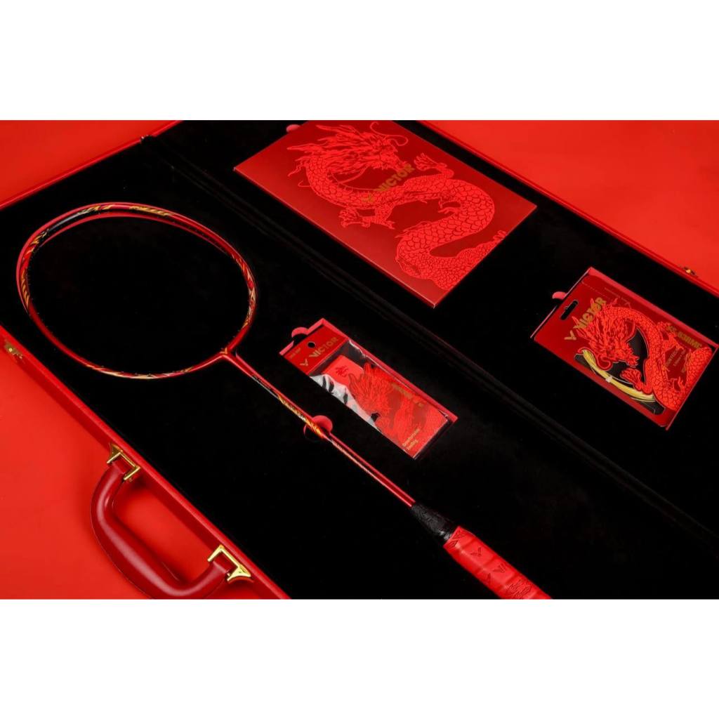 VICTOR ไม้แบดมินตัน รุ่น TK-RYUGA METALLIC CNY GB (LIMITED EDITION) 3U ไม้แบดสายบุกมาในชุด Box set