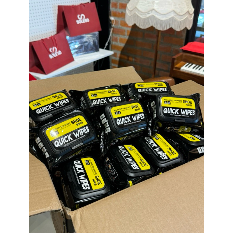 แท้100%🧻 Quick Wipes ทิชชูเปียกเช็ดรองเท้า คราบหลุดไว สะอาดง่ายใน 1 นาที!