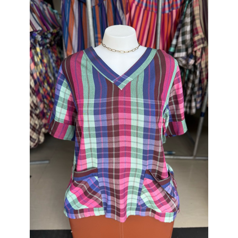 เสื้อคอวีแขนสั้น ผ้าขาวม้าหมักโคลน อก 44"