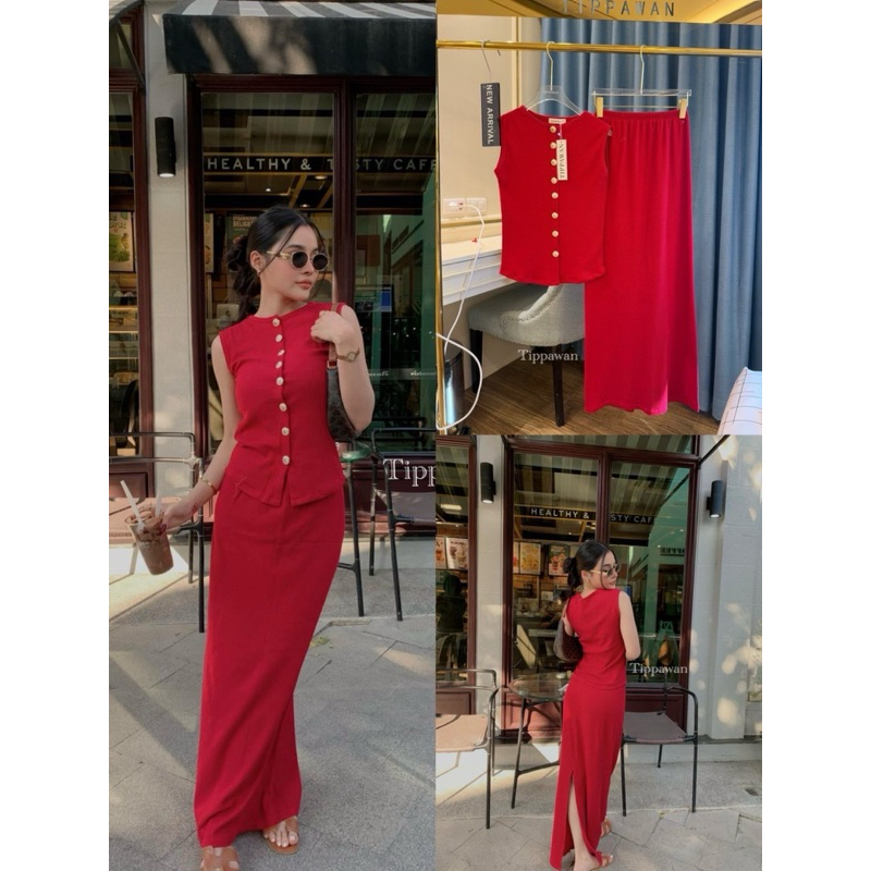 เสื้อแขนกุดกระดุมทองหรูหรามากแม่ มาพร้อมกระโปรงทรงเอยาว ผ่าหลัง ใส่แล้วหุ่นจึ้งมาก