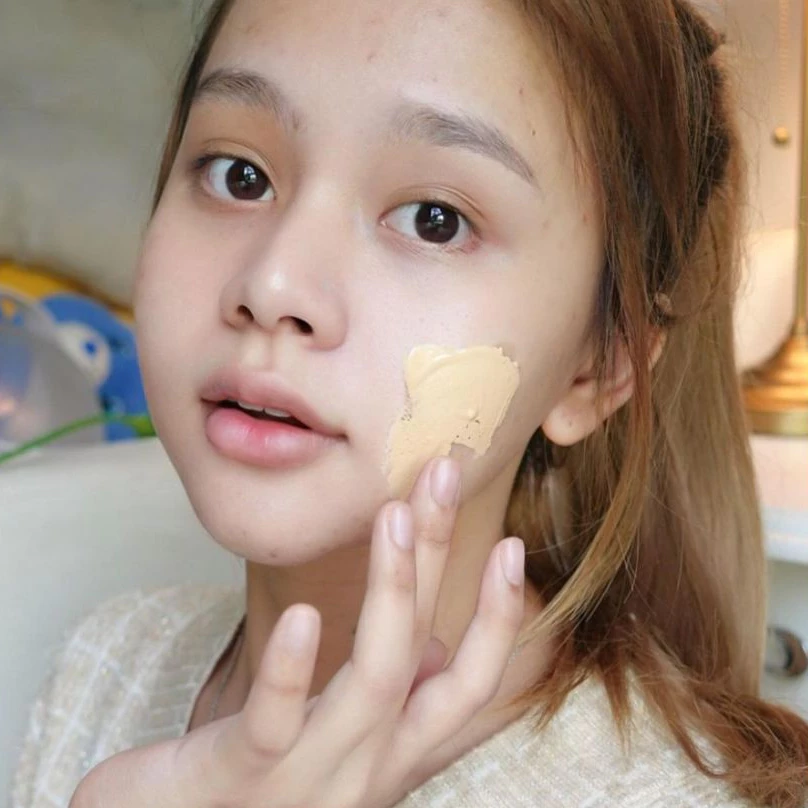 Ustar Zignature Maxx Cover Matte Foundation SPF50PA+++รองพื้นเนื้อแมตท์ แบบซอง ยูสตาร์ thumbnail 4