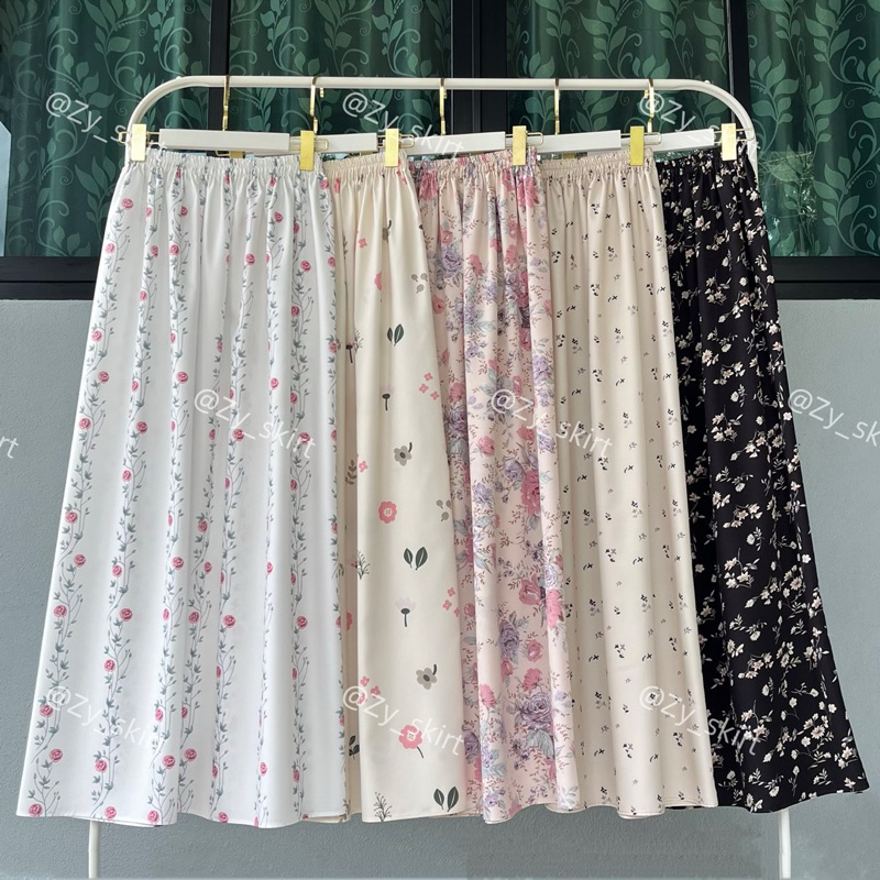 กระโปรงทรงA ลายดอกน่ารักๆ
