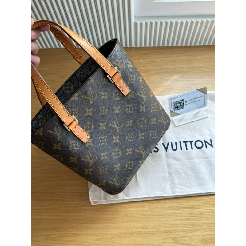 ส่งต่อ Lv Vavin size PM DC02