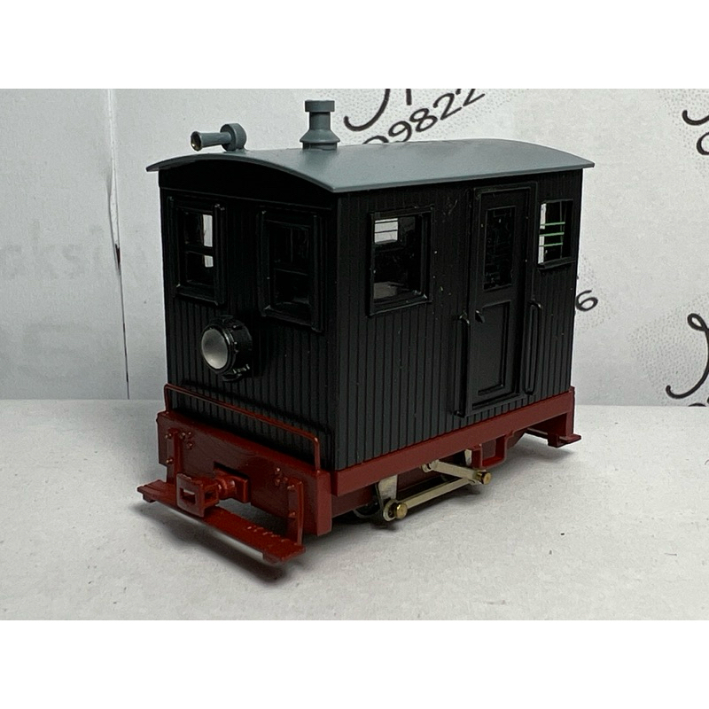 ​รถไฟจำลองรางแคบขนาด H0e (Narrow Gauge) สเกล 1:87 สภาพสวยงาม พร้อมชุดขับเคลื่อนในตัว!