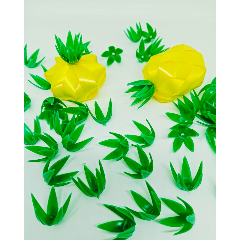 ขั้วชบาพลาสติก แพ็ก 100 ชิ้น ตกแต่เหรียญโปรยทาน👍