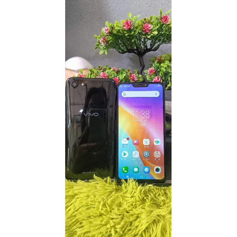 มือถือรุ่น vivo y81 หน้าจอ6.22นิ้ว แรม2 รอม16 แรม3 รอม32 แอนดรอยด์8.1 [มือสองพร้อมใช้]