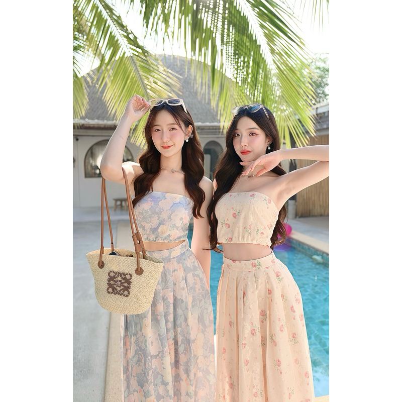 floral set เซ็ตเกาะอกและกระโปรง
