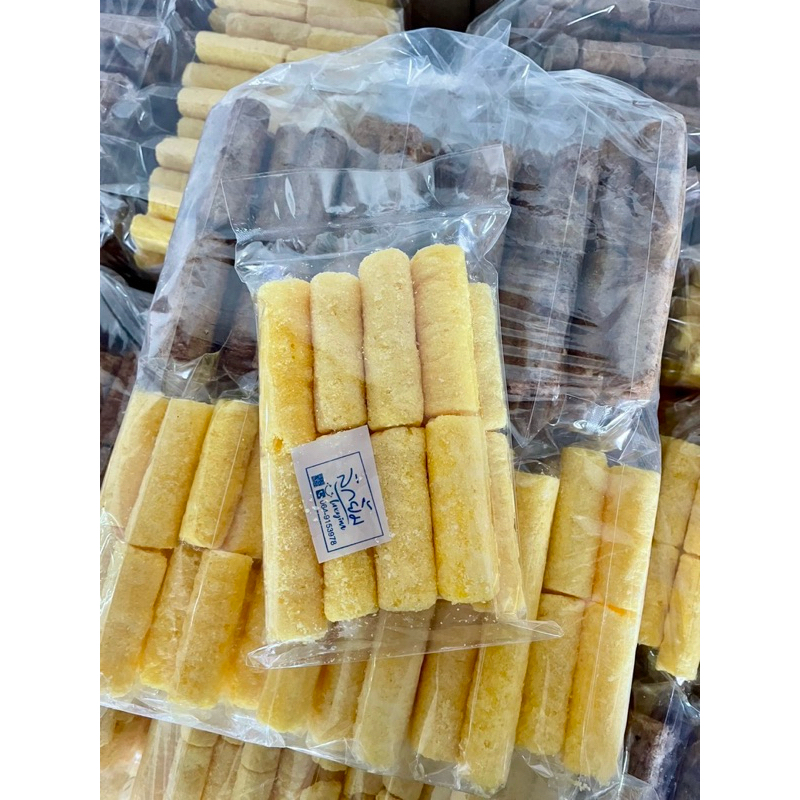 ขนมข้าวโพดแท่ง รสช็อคและรสนม บรรจุ 12 ซอง