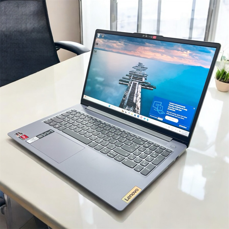 โน๊ตบุ๊ค Lenovo IdeaPad Slim 3 ยังไม่ผ่านการใช้งานเเค่เทส ประกันยาวๆเกือบปี รุ่น 15AMN8-82XQ00C2TA G
