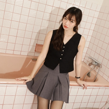 Ember Vest เสื้อกั๊กครอป Miladi