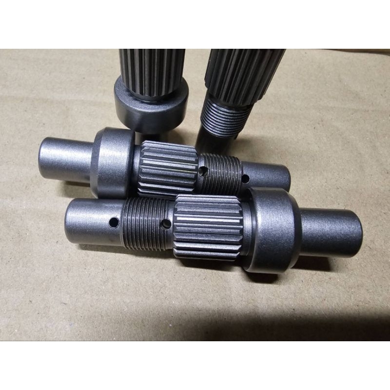 ตัวต่อแขนข้อเหวี่ยง รุ่นมีบ่า (ชุปแข็งเหนียว) สำหรับ W125
