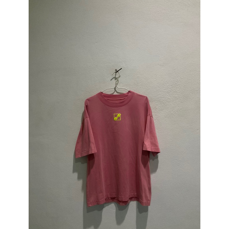 เสื้อยืด We11done Peach Color สีพีช สภาพดีมาก