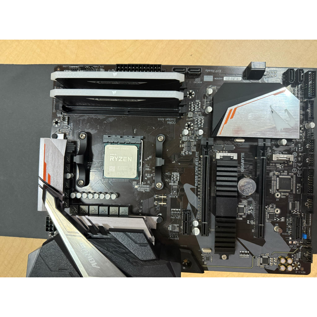 ชุดเซ็ท Ryzen7 5700x3d มือสอง