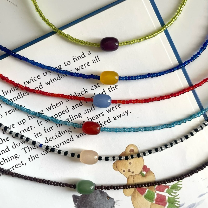 ส่งด่วน! candy necklace สร้อยคอลูกปัด จี้หิน สีสดใส สไตล์เกาหลี ใส่ไปทะเล | ourweekend.stuff