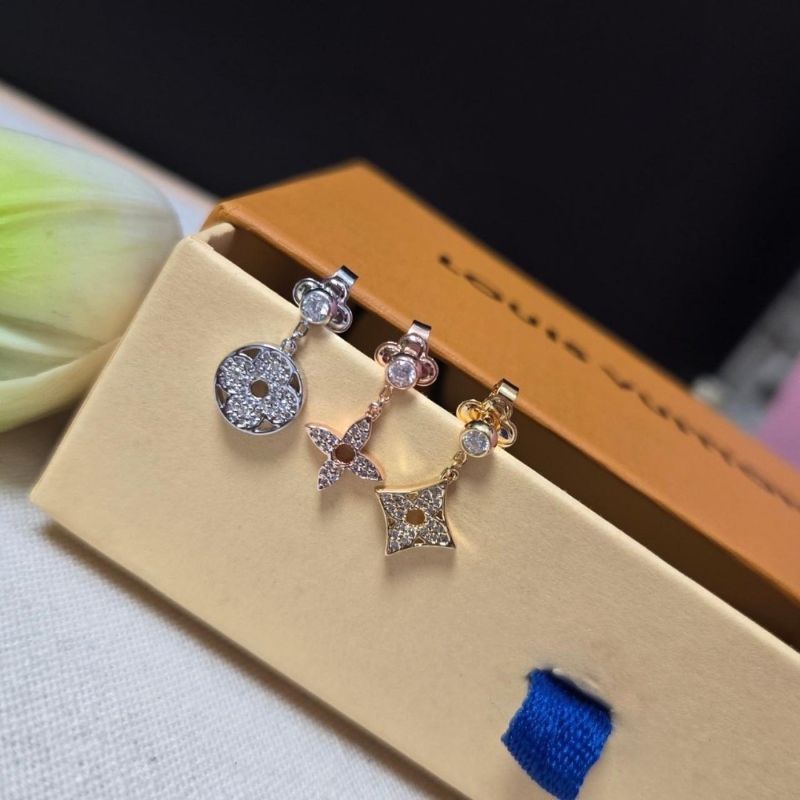 ต่างหูLV งานสวย งานคุณภาพVIP งานเทียบงานสวยเป๊ะ ส่งจากไทย🇹🇭