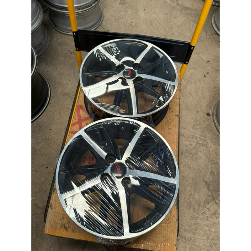 ล้อแม็กซ์ TRD แท้ ขอบ15 4รู100 ราคาต่อวง ใส่กับ วีออส,ยาริส ใช้ยางเดิมได้เลย