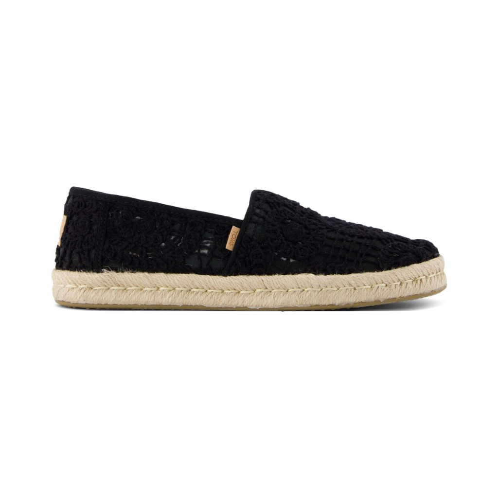 TOMS รองเท้าลำลองผู้หญิง สลิปออน รุ่น Alpargata Rope sole 2.0 Black Crochet Lace (CE) รองเท้าลิขสิทธิ์แท้