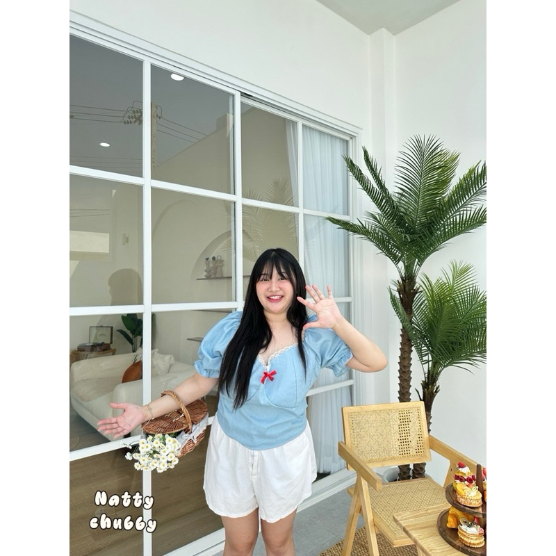 🧸𝐂𝐡𝐮𝐛𝐛𝐲𝐋𝐚𝐧𝐝.(อก38-50)🪐Pluto Shirt💫 รุ่นพลูโต เสื้อสาวอวบ พลัสไซส์ ผ้ายีนส์ ดีเทลน่ารัก #Sh084