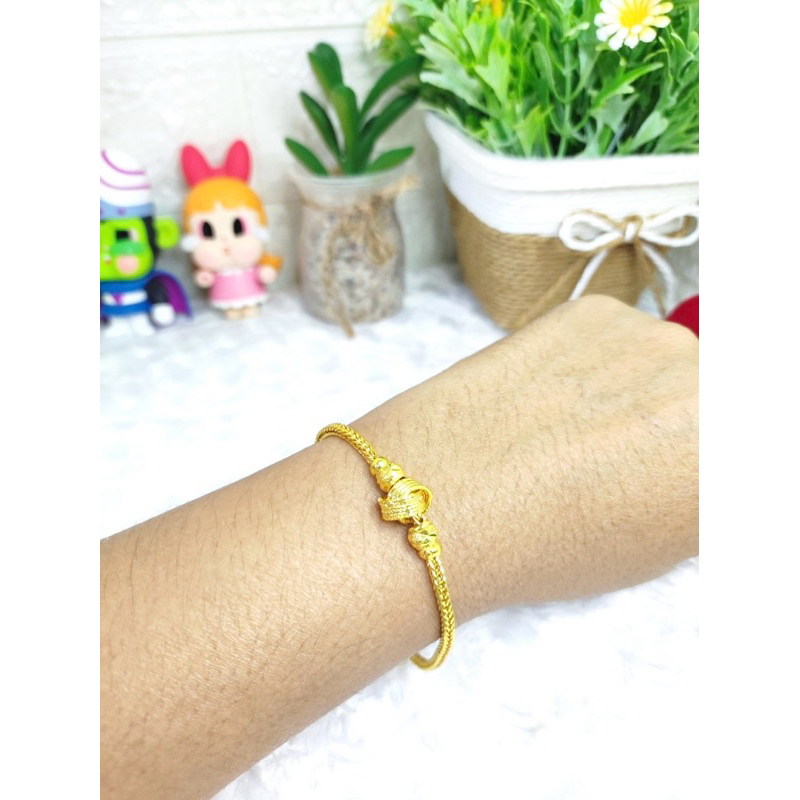 326ข้อมือลายสี่เสาตะกร้อกลางหนัก2สลึง แถมฟรีตะขอ งานตันแน่นทองหุ้มสวยเหมือนจริง