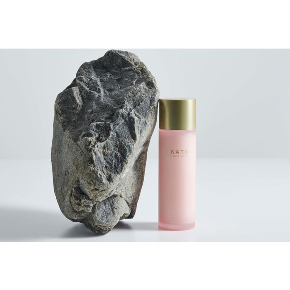 Ekato Radience lotion Beauty essence
