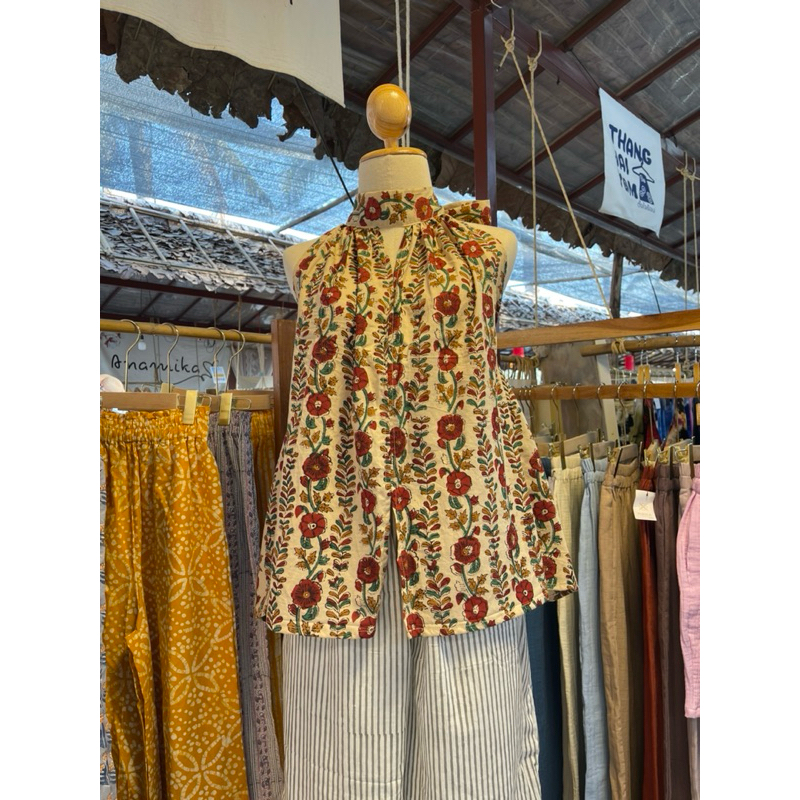 PIRIYA : รุ่นเดซี่ (daisy) เสื้อคล้องคอผูกโบว์หลัง