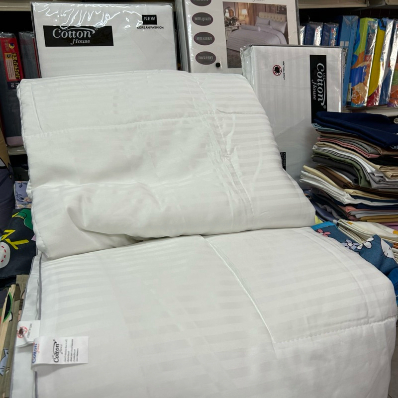 ผ้าปูที่นอนแยกผ้าห่มนวมCottonHouseสีพื้นพรีเมี่ยมกันไรฝุ่น(ราคาแยกผ้าปู-ผ้าห่มนวม)