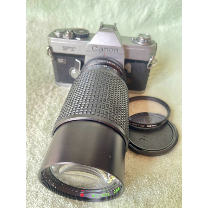 กล้องฟิล์ม Canon FT พร้อมเลนส์Tokina zoom 70-210mm. f3.5 มือ2 made in Japan
