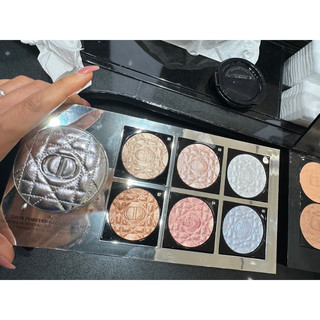 New✨ แป้งไฮไลท์ Dior Forever Glow Luminizer
