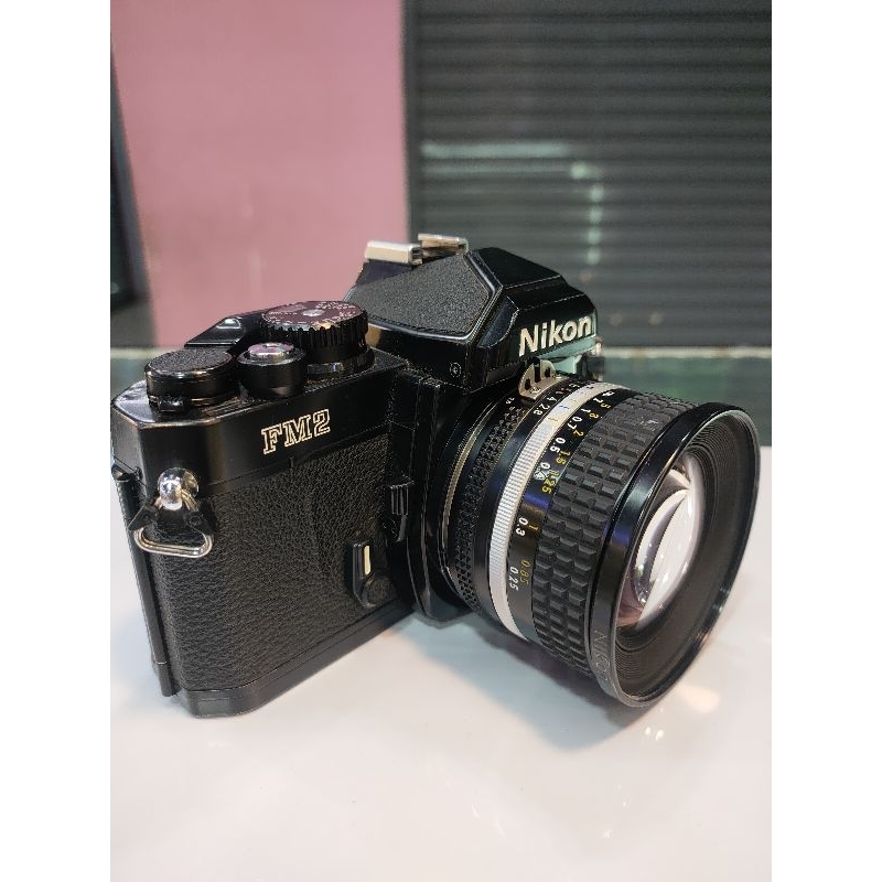 กล้องNikon fm2n สีดำ พร้อมเลนส์20/2.8