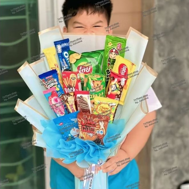 ช่อขนม 🍪🍫🍭 ของขวัญทั้งสวยทั้งอร่อย >> ฟรี ซองธนบัตร💷💵เพิ่มมูลค่าให้กับช่ออีกด้วย