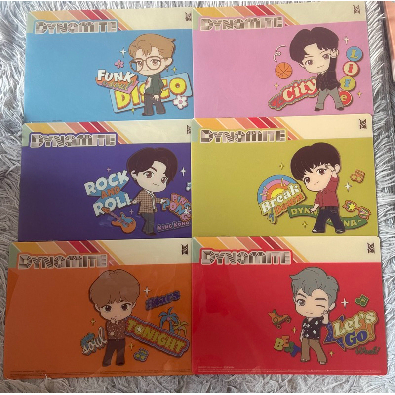 แผ่นรองเขียน Tiny Tan