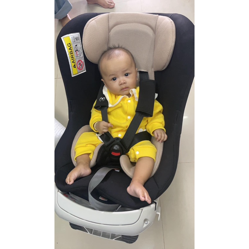 Combi neroom cradling 360 isofix NF-700 สีน้ำแดง สภาพสวย 88%