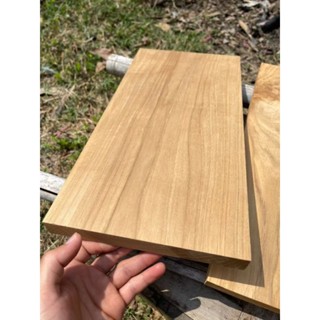 ไม้สักแผ่น​ หน้ากว้าง7นิ้ว​ หนา2.2ซม.​ ยาว40-200ซม.​ ไม้รีดไ…