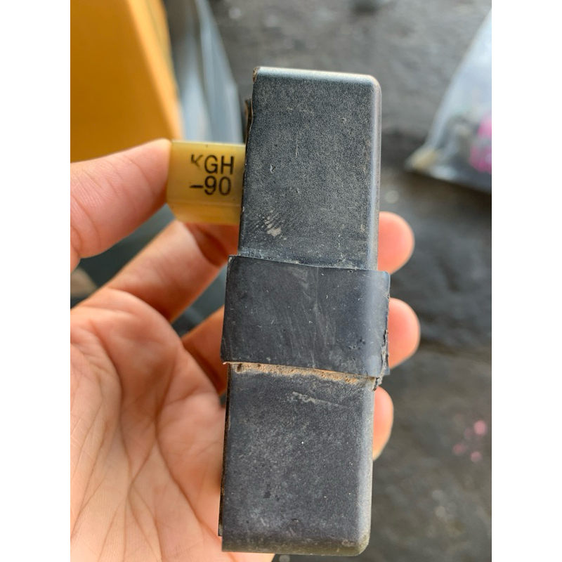 กล่องไฟโซนิคตัวเก่ารหัสKGH-90แท้ติดรถมือ2(รับประกันไฟไม่ออกเคลมได้จ้า)