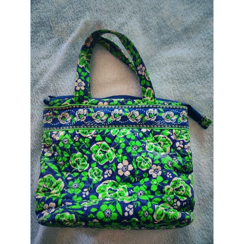 กระเป๋า Lada มือสอง สภาพดี ไม่มีตำหนิ