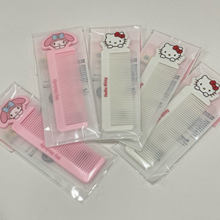 A03🇰🇷Sanrio Comb หวีหน้าม้า หวีซานริโอ้ หวีพกพาพร้อมซองใสพกข…