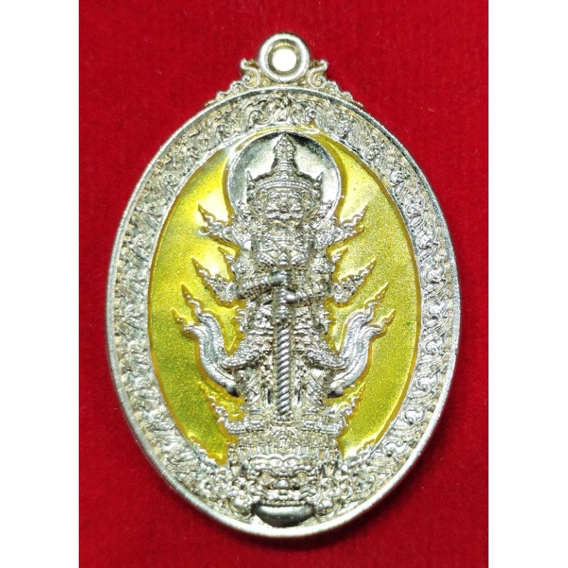 หลวงพ่อพัฒน์ปุญญกาโมท้าวเวสสุวรรณรุ่นโคตรเศรษฐีปี 2563